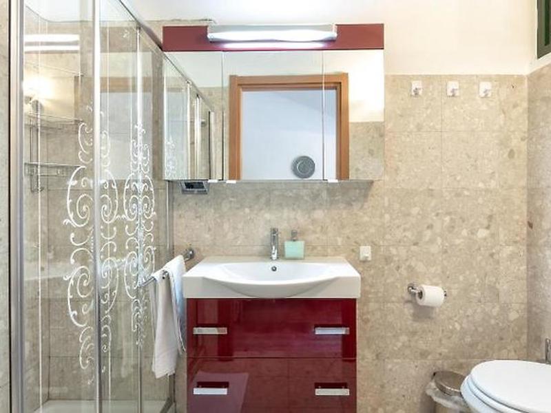 CB7A964212305BF28076D4DEDBC5630B