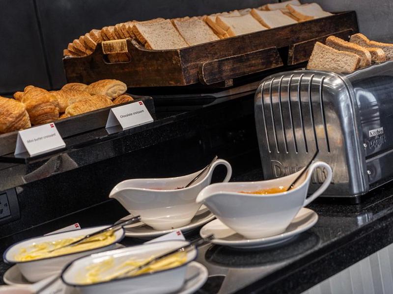 BA53A4DF1A0CBDFD47C3C41AD1244717