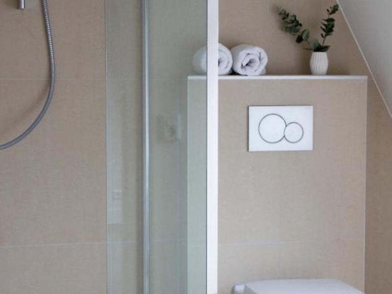 EC1EC8213AC94E4B258C4F60EF3A8207