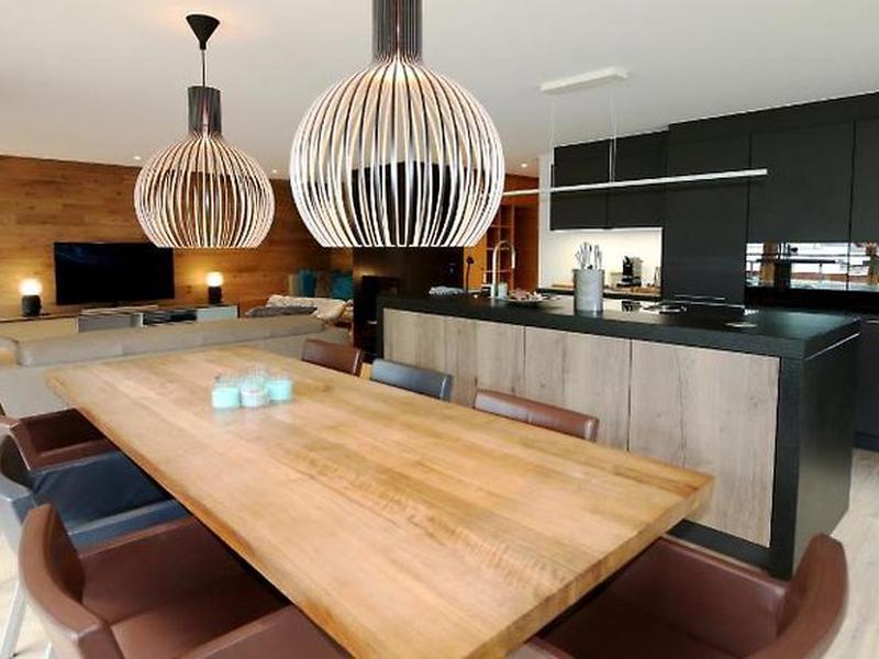 18E39172B3CDC348CC674D07F110C005