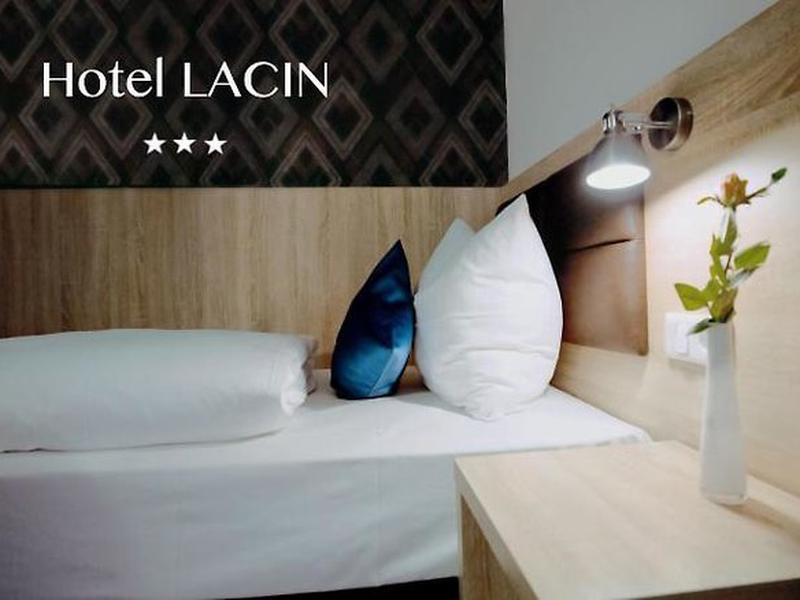 9C96B6707CB6AF62E830D0CFD8BEF573