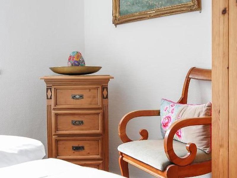 E02255E0FD2A0C522B17792C8641181E