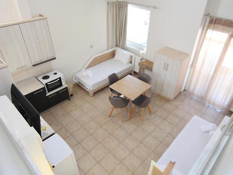 AD9B02E0CE439885DB0BBA5B59CA68BD