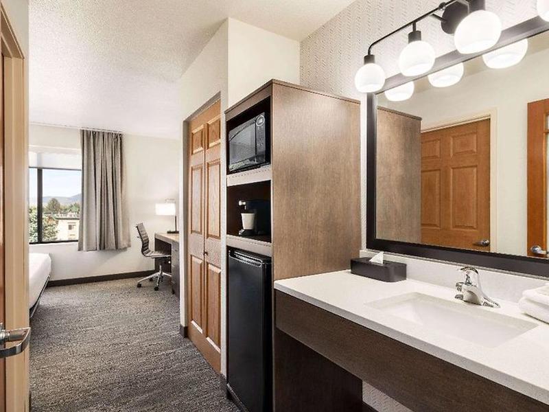 6F90DAD8C39D23E99B8DF676FF21F9D6