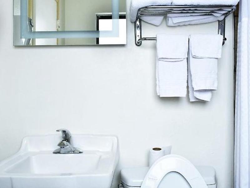 2AF2AA87BDB8FCCEA2C7F39AF609E249