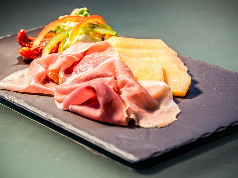 2F721F292034E0874575046E6875C4D3