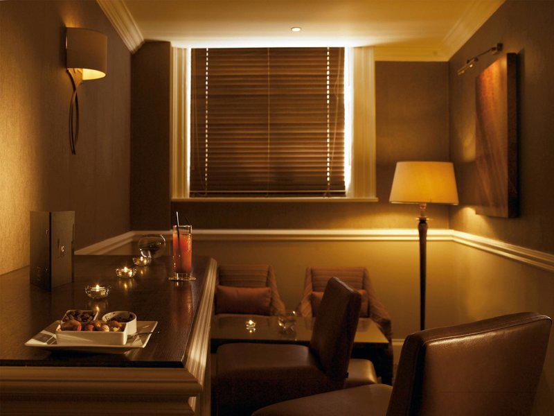 B217E6338CEF04B91B06EF3286065AEA