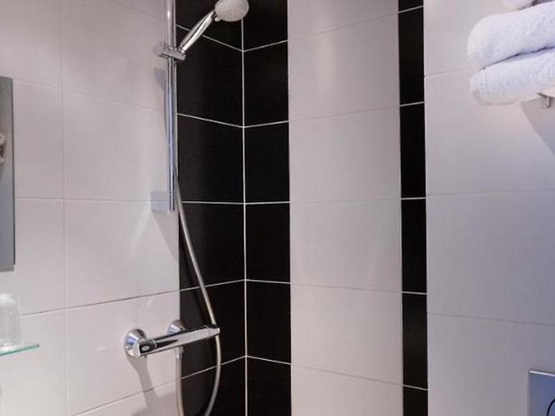 D690F4BB9C98B12777A32CCB6BD1FDE4