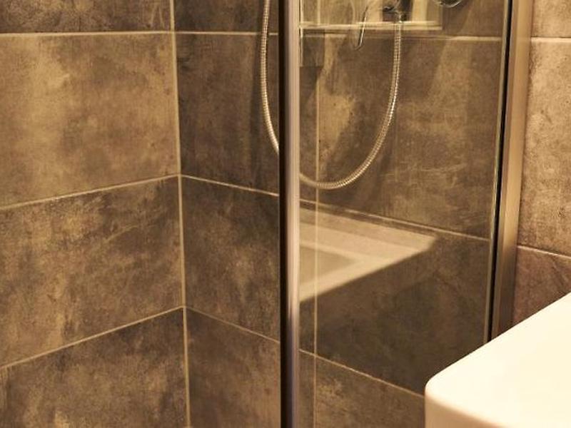 D699519BCE285CE8A70F118D69057D74