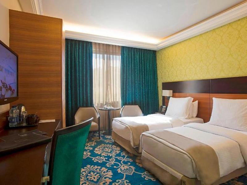 11BB058B8D477C0143123F3446BF9310