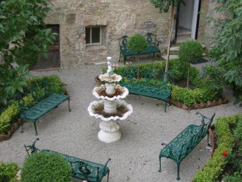 6A6A4724148DD74DEE38100BB3CDD574