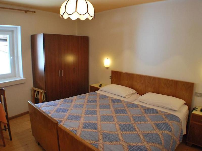 C1C4FB0812288371F76DCD9032807C4C