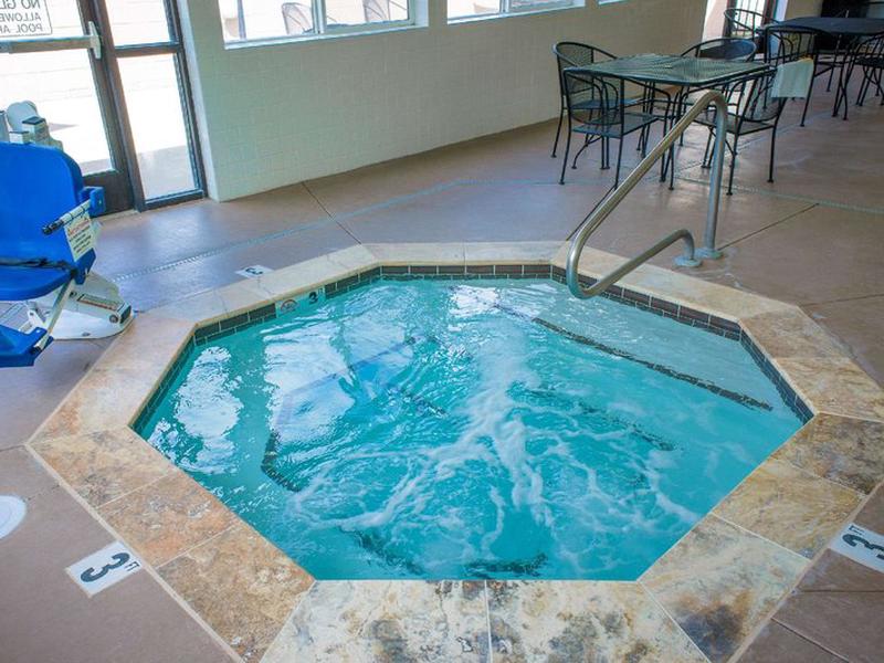 533865EBD8B4F3BA98BAF41628F74244