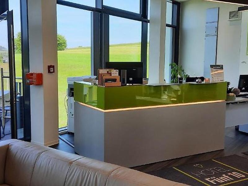 E5BED8D337EEE44559872E15409E01CB