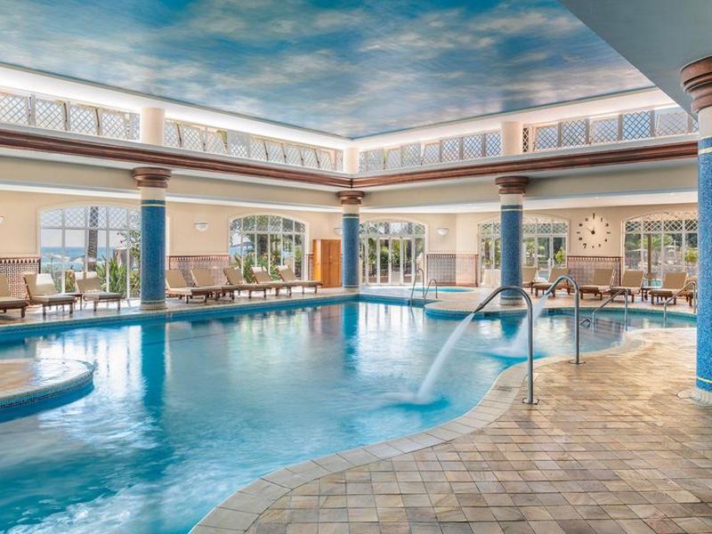 A5D01C549310037F93DFBBDD23305236