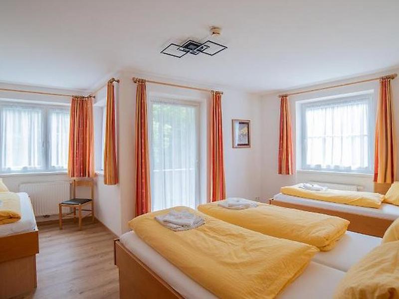 BBC4E01F734AAB473F20BE8D31415214