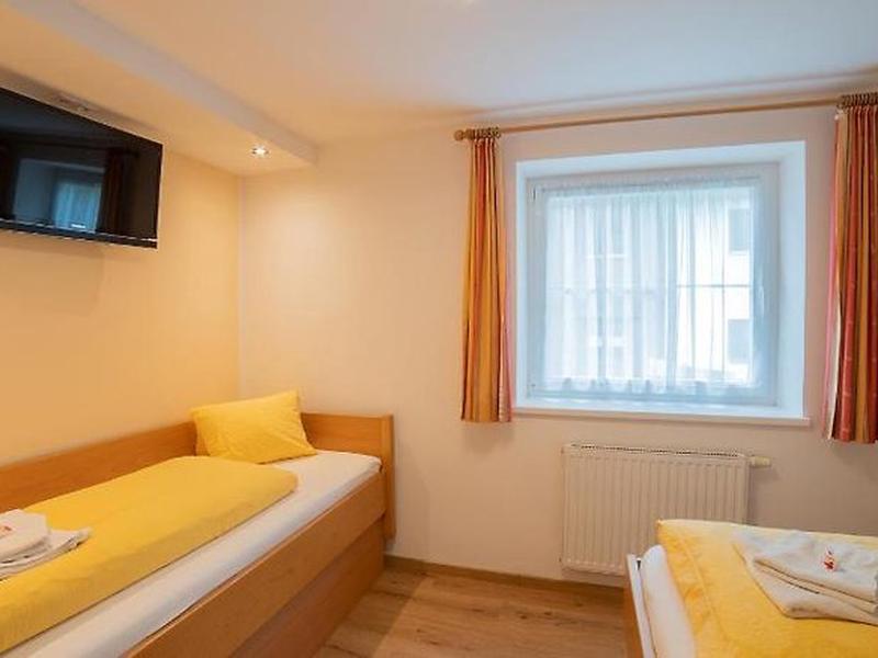 A38A2D48386339876A198688A166C625