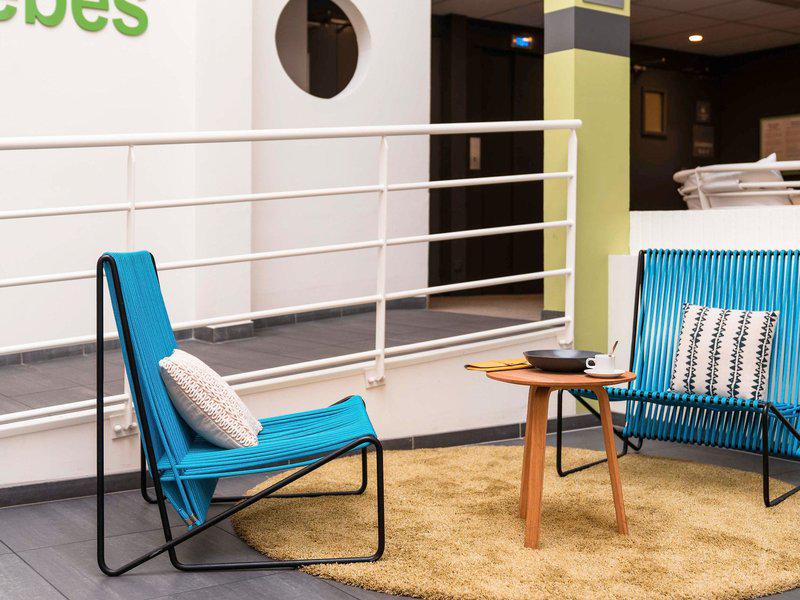 315276CC329D6B3C8CA72ECD8988837B