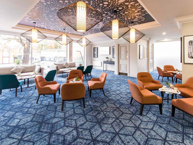 8D644E81E92C50E2826F6BED0F7BA801