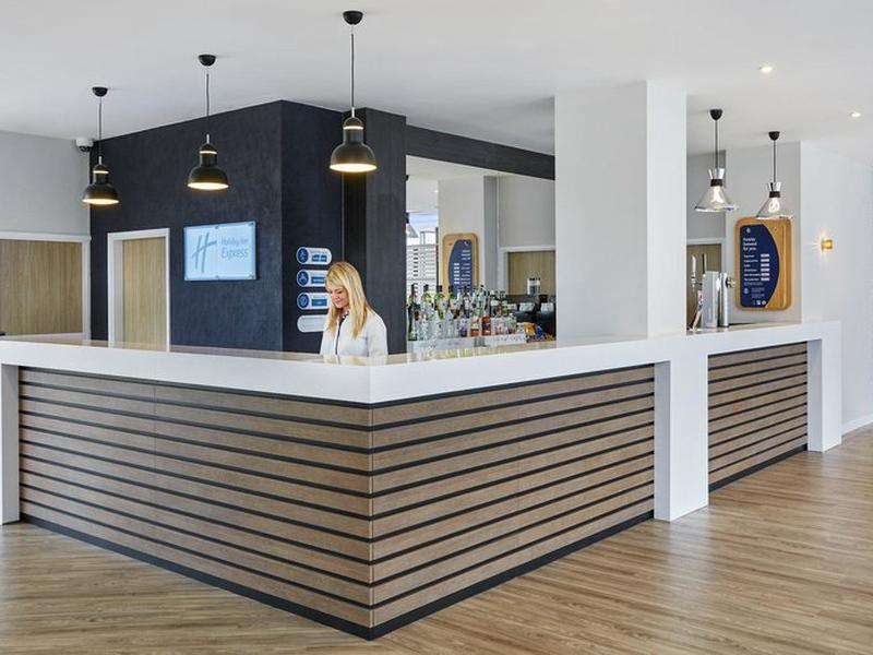 ECFE7132AD034171F75C1FEAE2CFA1DB