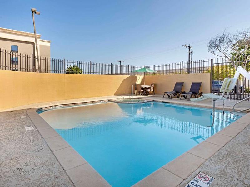 87586C8C0CA4FAC0BA2136288D212EEF