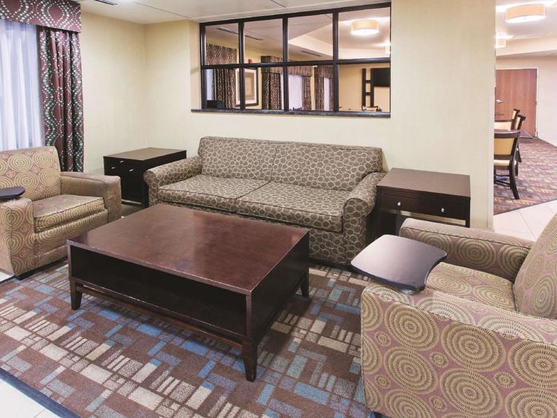 D6B9BCD3E83BC69F539795E6F221CD16