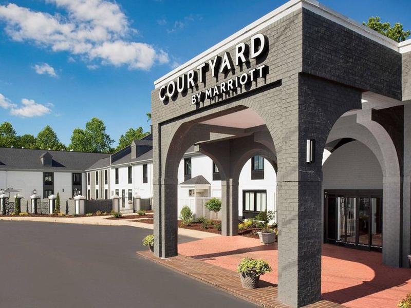 8B6353908A6FF48FF492836385DA0CB7