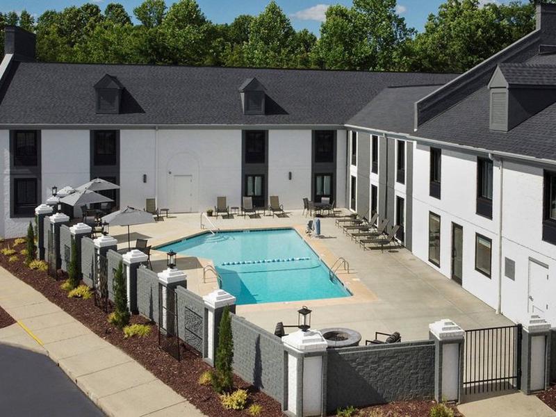 D215811C1D2180E94B6CFEA1596DF034