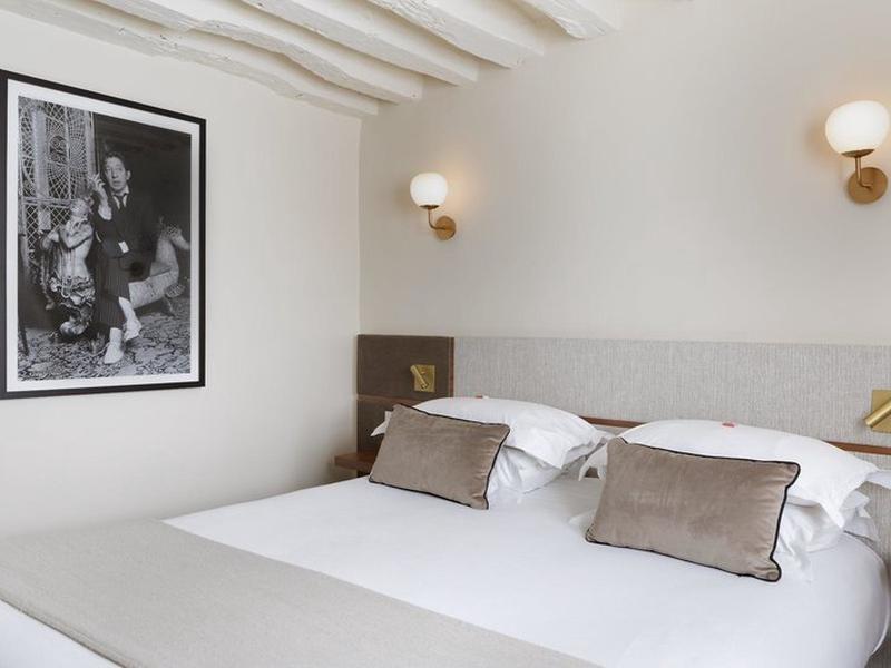 9D7D87526B54D860E6C36F7A86A8283B