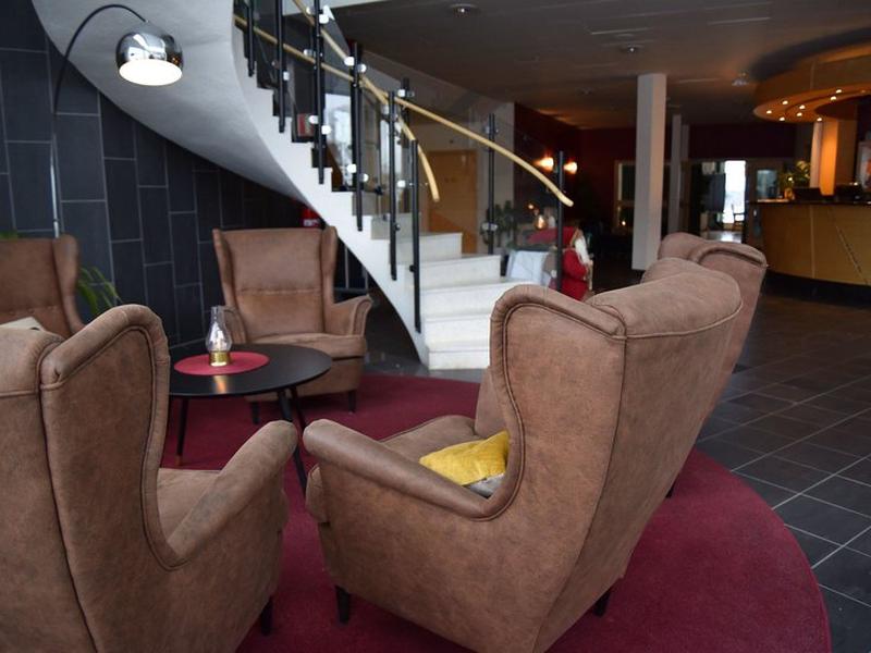 8A5AF09FC002904133A76B5485C1B23D