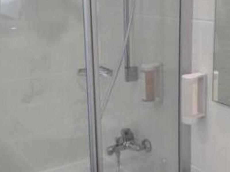 1658568DA73BD62802EB4F1242B8F4D9