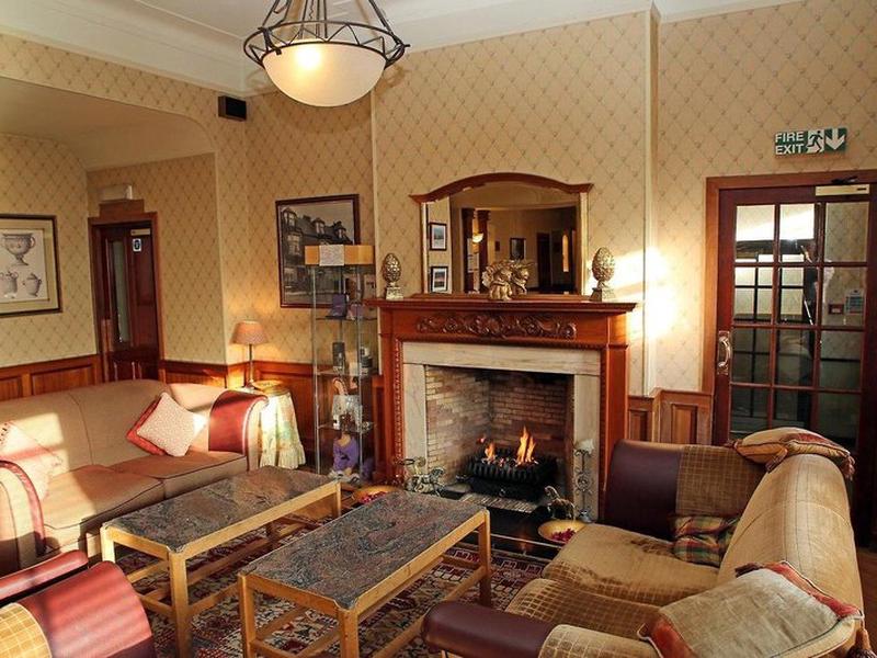 633CFD91726FEBE5F7BABA6B8A8689D6