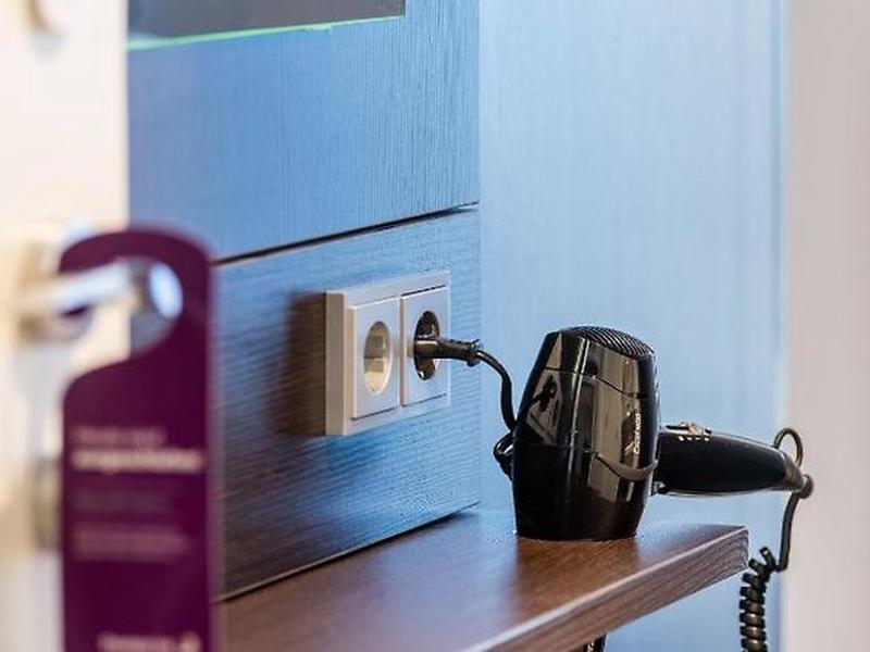 A870589CE303E0574AB8C89F94B1EFB0