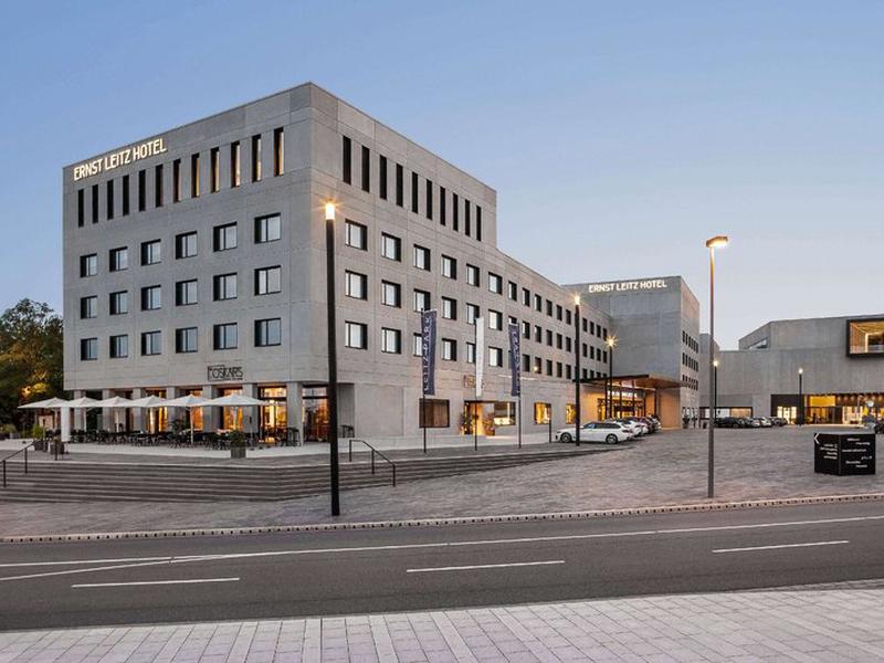 AB3006417C8C8452B7C6B3D68A040143