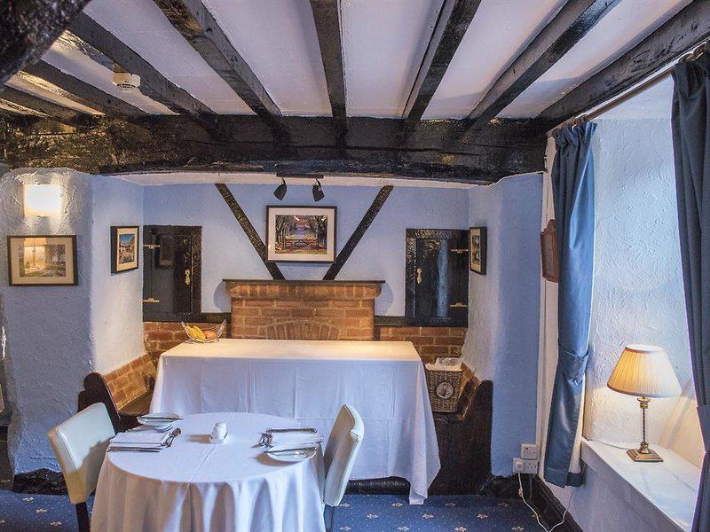 D6D273209C7AA54B45B1C061EBA48C77