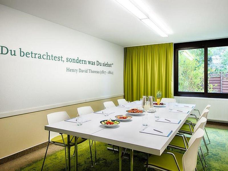 623C823BF0D510BFB718B180B8457A11