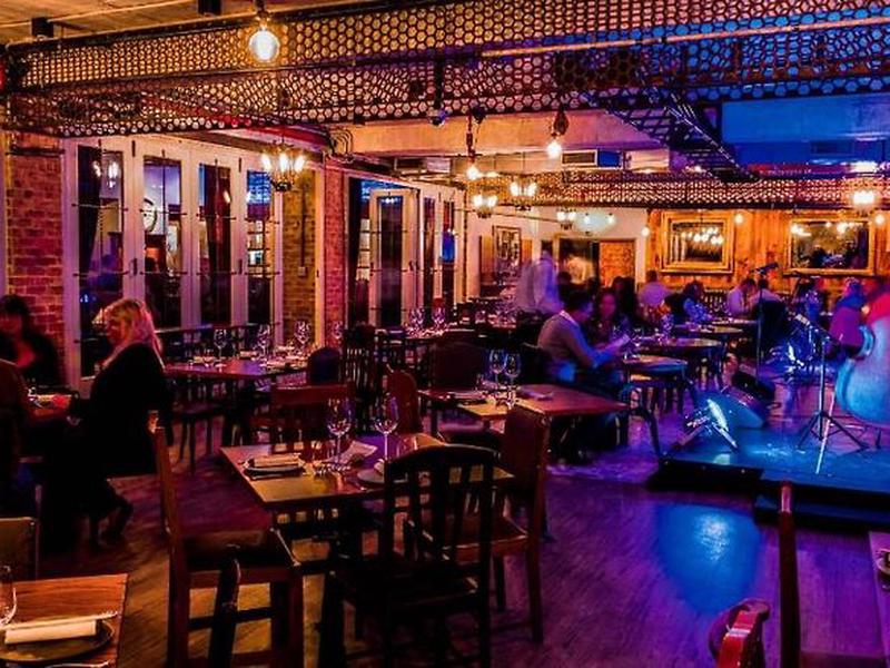 D5AC0A469211C0E4499F78F2D81D1B84