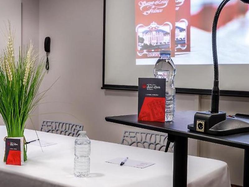 C153F5ECCD67A3D6402F9B0BC41A2D39