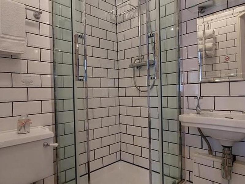 9AE2E6C97E0D425371B5A13ED9EB2C10