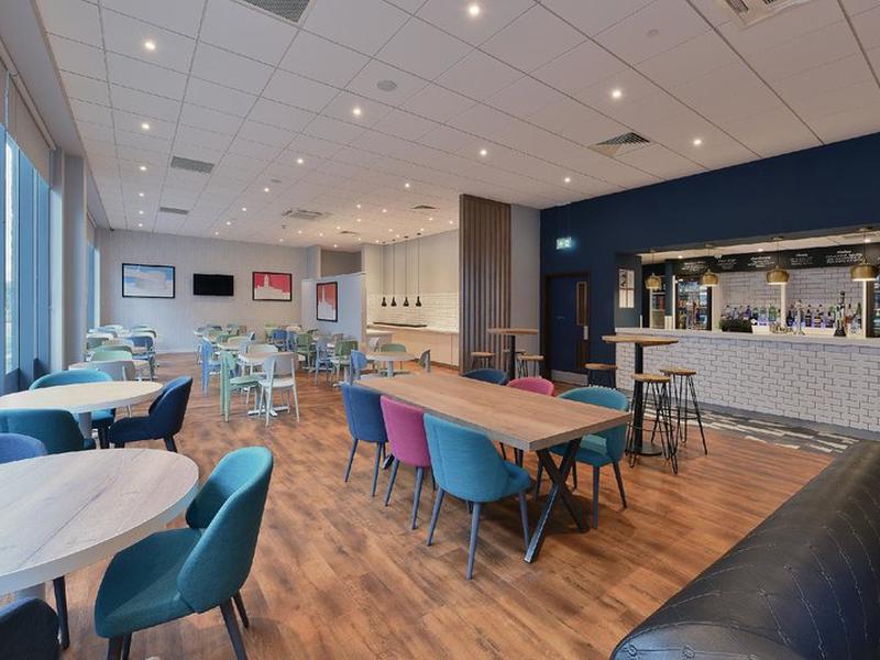 3C87243931D30E1EB0B15AC2A375640C