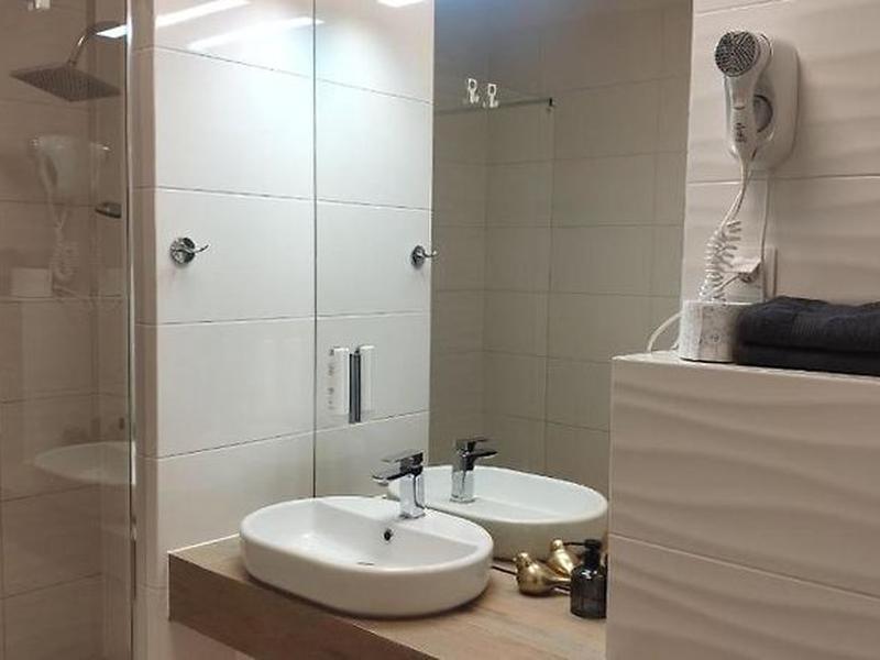 1FA3623828E16891D0693537549175E9