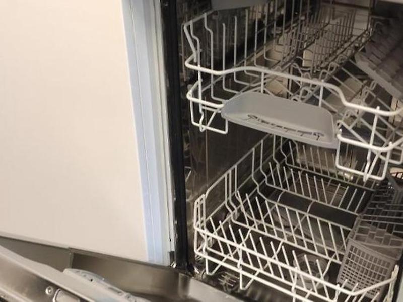 5988220B2DFAA0671F9E30CA5FEC2E85