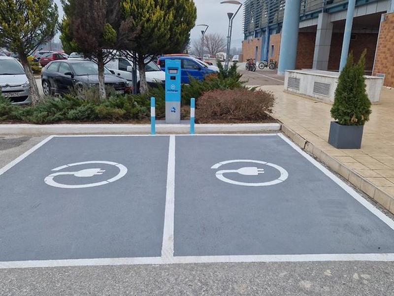 F2B52E2FEAE86C6E719BE3EF42202051