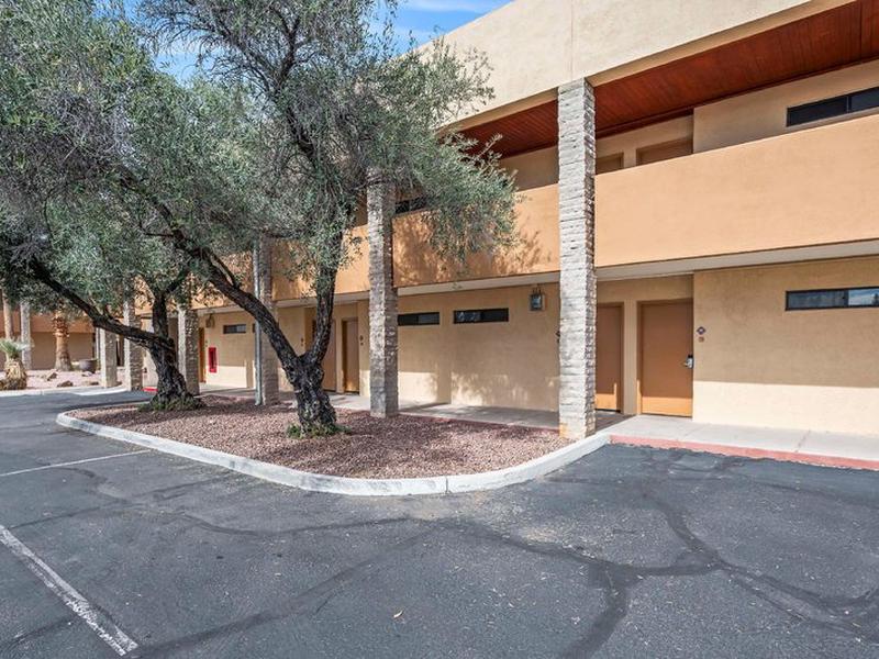 35E3B7CE52688ADB6D123AB13186D17C