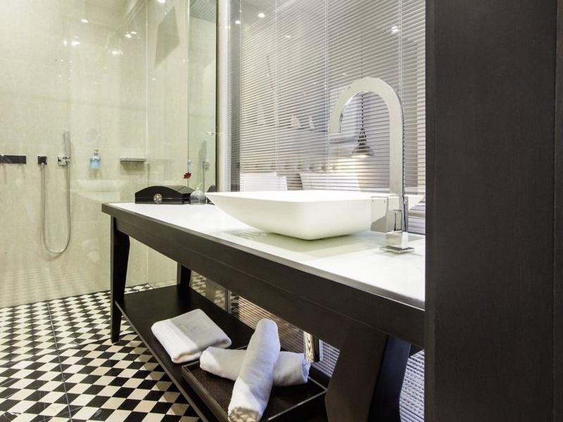 CF19940140B4B093D565BB5C9F2BAFF5