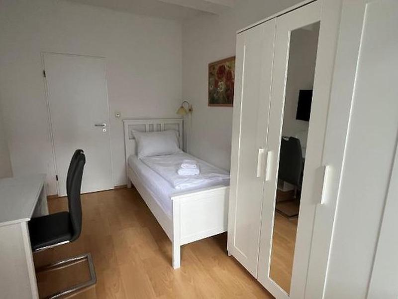 4FE7C14F3A4B3AACD7ACBE016BE230C4