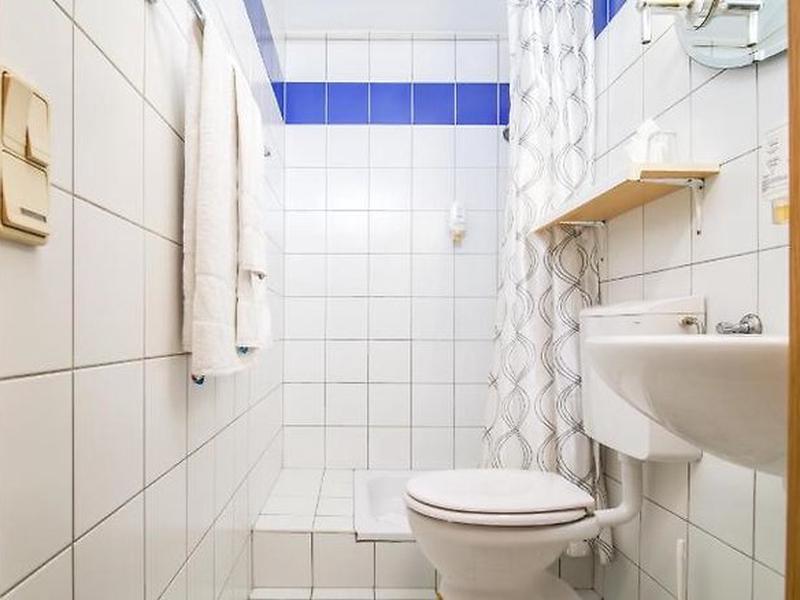 F02975D3F8450DF4FBD20D7BE27E4323