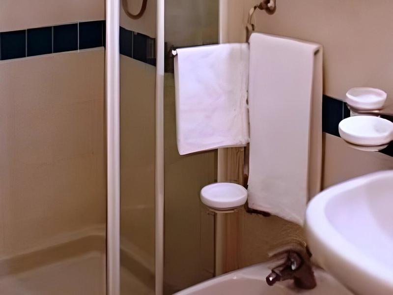 4DF3F49C650867D62075305E6D6DD87E