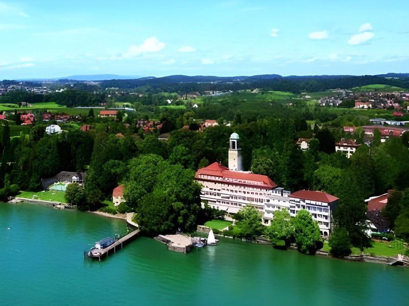 0AD64ABB5494090FC46135D2374845FE