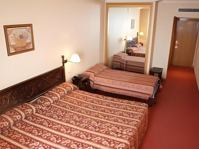 353FCF5587AFC258B5FDAE6F388CD95C